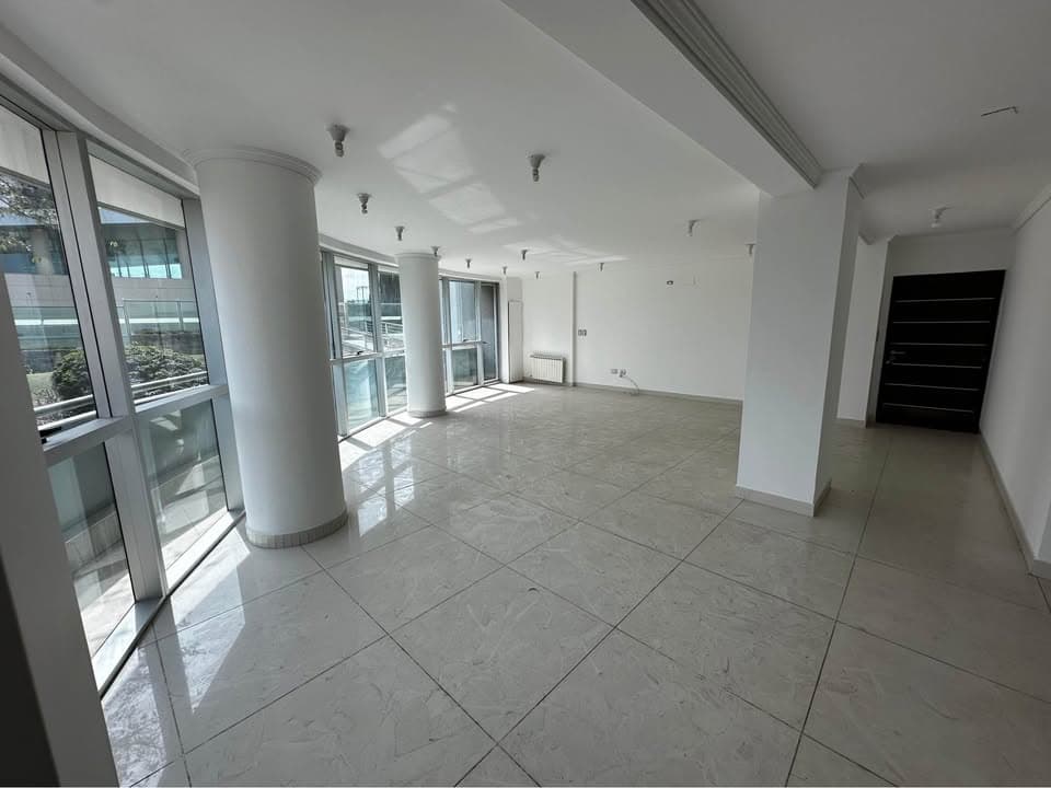 Semi-piso de 3 dormitorios en Torre Uritorco, Alto Villa Sol, foto 5