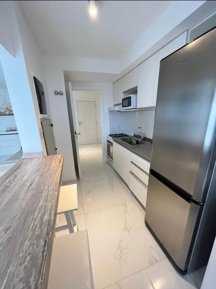 Departamento de 2 dormitorios en La Diva, piso alto con vista a Av. Colón, foto 4