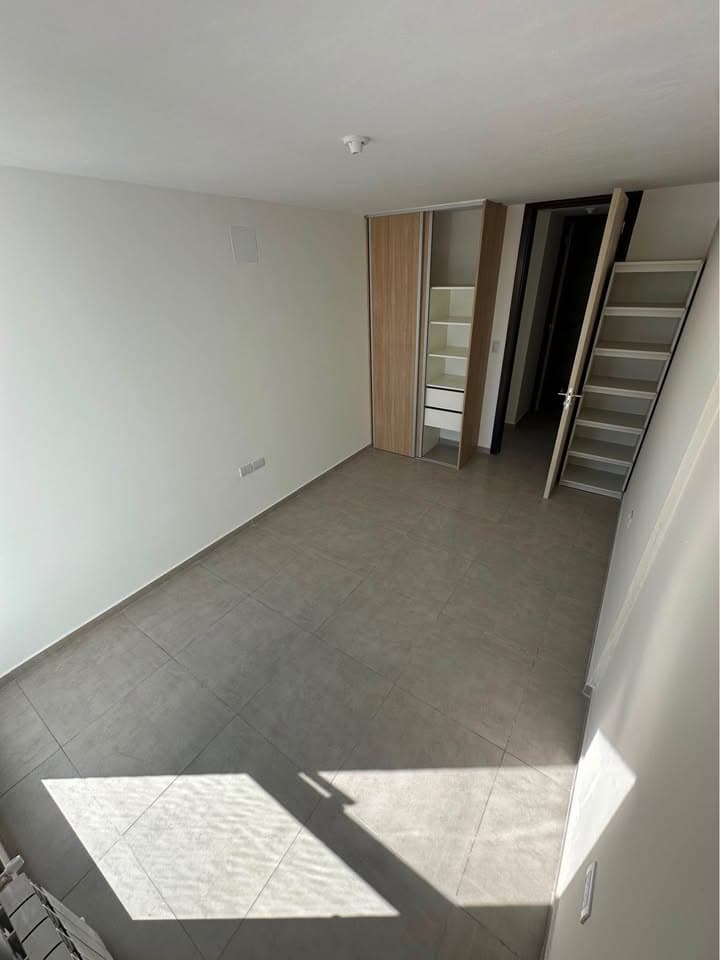 Departamento de 1 dormitorio sobre Av. Libertad con pileta y SUM, foto 4