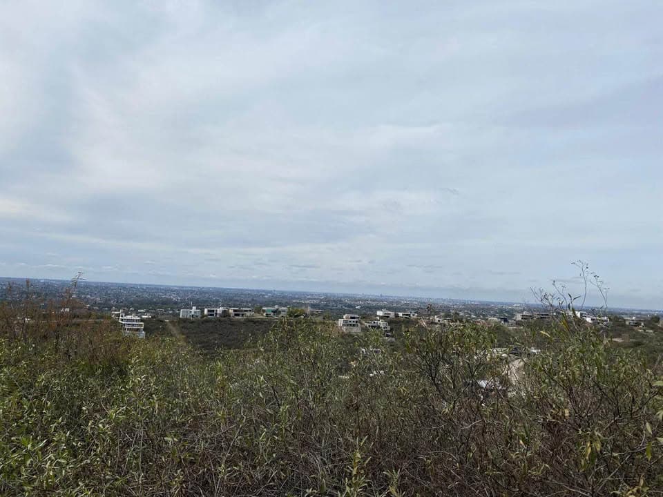 Lote de 1.400 m² en Country La Deseada, con vista a Córdoba, foto 3