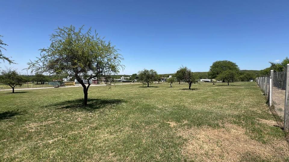 Lote de 1.400 m² en barrio privado La Arbolada, foto 2