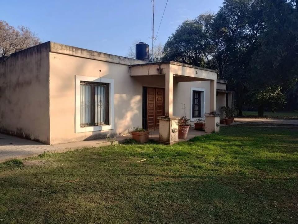 Casa quinta en Villa Esquiú sobre 1,6 hectáreas, foto 2