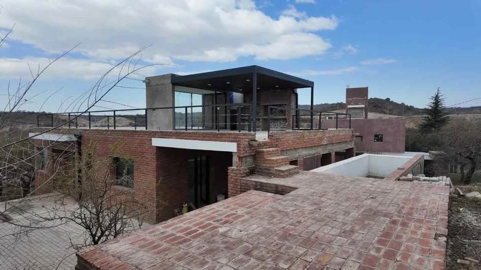Casa a estrenar en barrio cerrado Los Aromitos, con pileta y vistas, foto 4