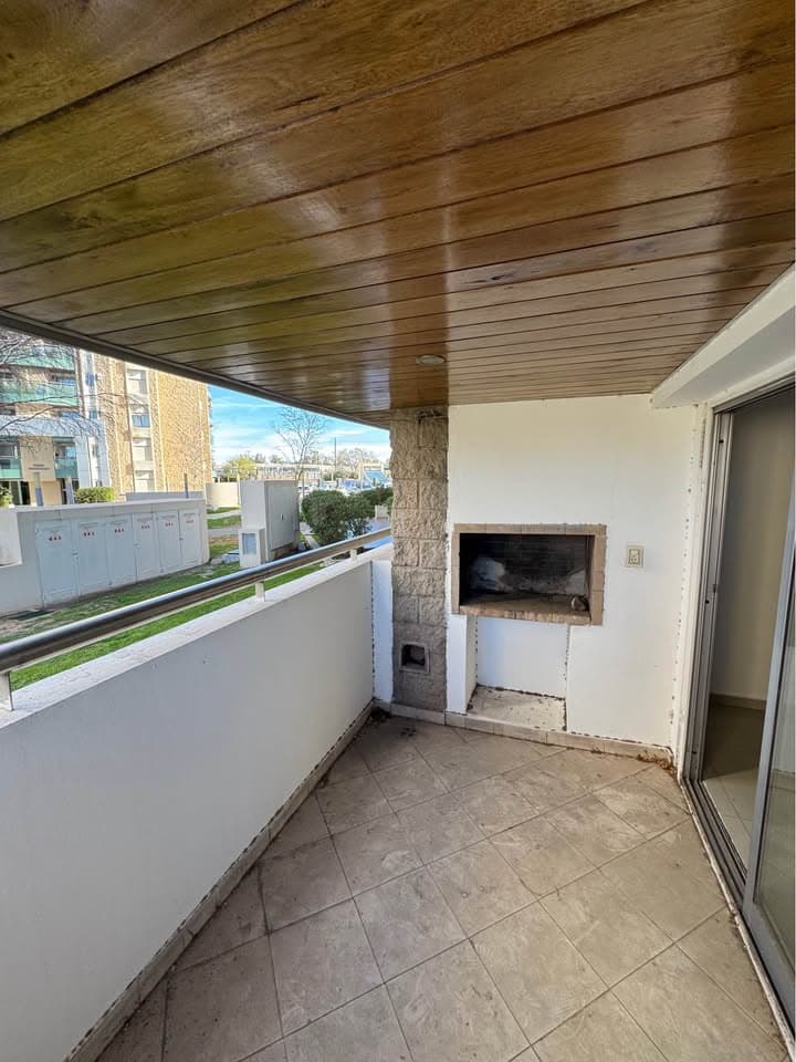 Departamento de 2 dormitorios en planta baja, Alto Villa Sol